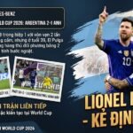 Lionel Messi ăn mừng cảm xúc sau khi lập cú đúp kiến tạo giúp Argentina ngược dòng đánh bại tuyển Anh 2-1 tại bán kết World Cup 2026, hình ảnh từ Thapcamtv.